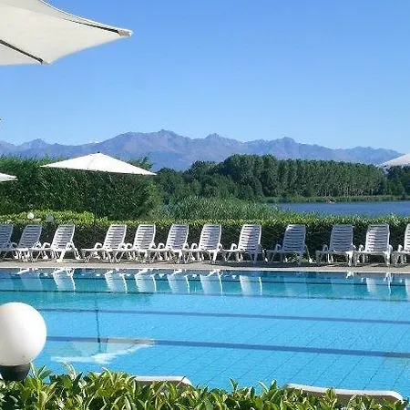 Resort Anthares World *