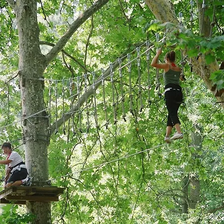 리조트 Anthares World 캔디아 카나베세